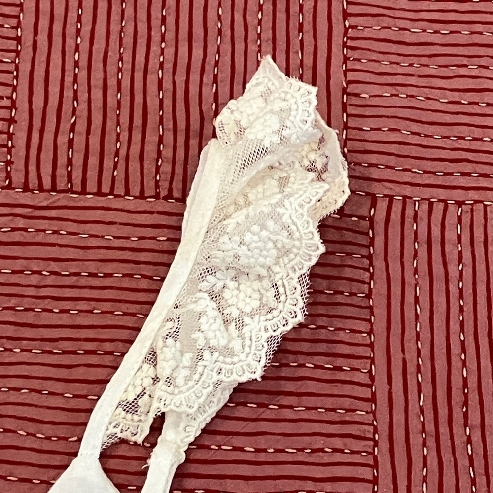 Cecico large Womens Lacey frilly camisole / blouse top - Picture 3 of 16